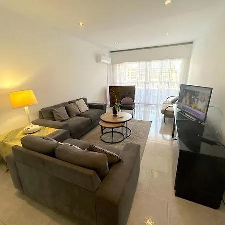 아파트 Platform 357 Chytron City Center Fully Equipped