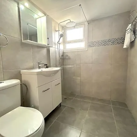 아파트 Platform 357 Chytron City Center Fully Equipped 니코시아
